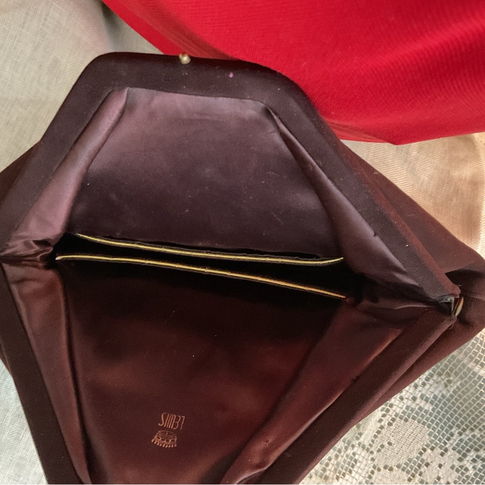 Lewis Vintage Brown Suede Handbag from the 1940s and 1950s era - Picture 7 of 8